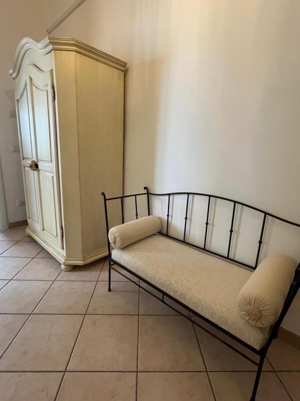 Appartamento Ciampino - Cavaliere Di Cuori Exterior foto